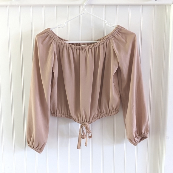 Aritzia Wilfred Eleanora Blouse Cropped off the shoulder Top - Picture 2 of 12